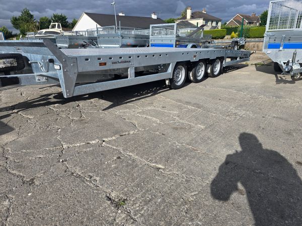 LOW LOADER TRAILER 394800028