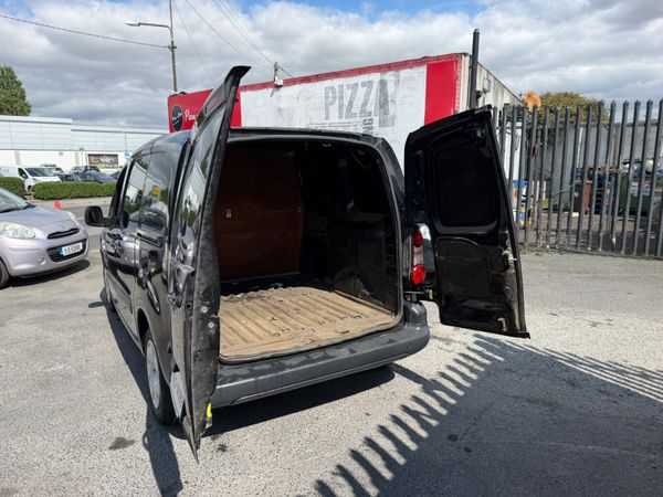 Peugeot Partner 2016 tax08/26 and doe 03/27 394940757