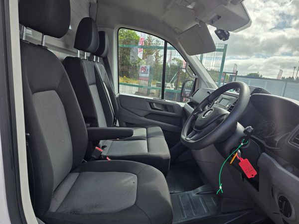 Volkswagen Crafter 2020 394955423