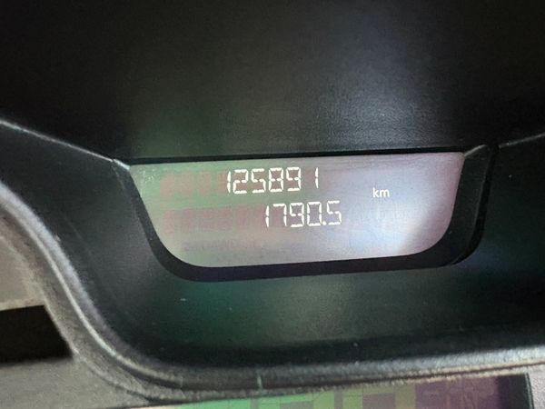 Renault Trafic 394998876