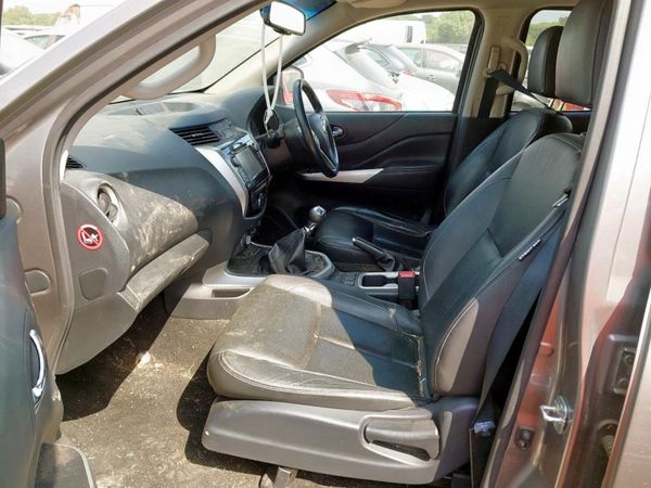 2018 Nissan Navara Np300 2.3 Diesel For Breaking! 395172124