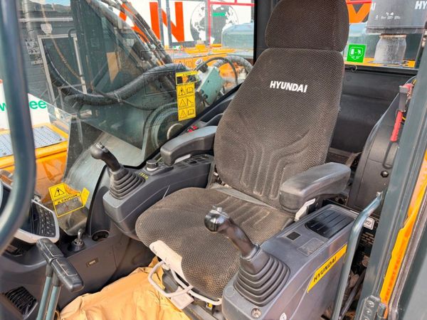 2022 HYUNDAI HX380AL  40 TON DEMO SPEC 395172282