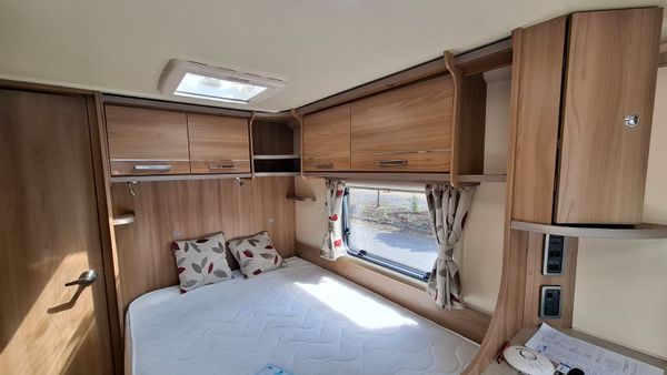 Bailey Pegasus Modena 4 berth fixed bed 395173458