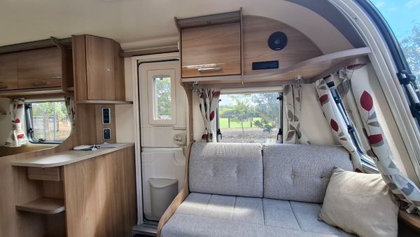 Bailey Pegasus Modena 4 berth fixed bed 395173428