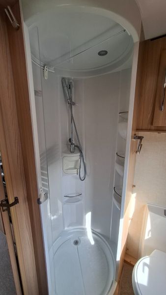 Coachman Vision 462 Caravan 395175317
