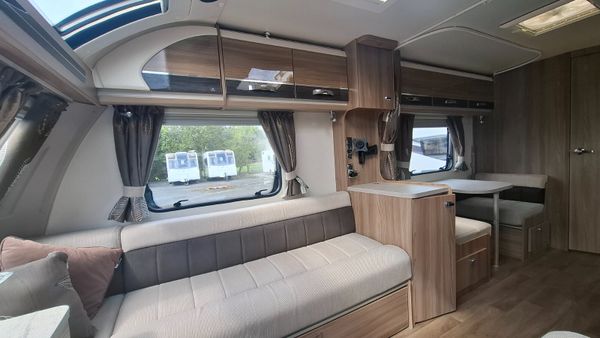 Swift Conqueror 530 4 berth caravan 395178398