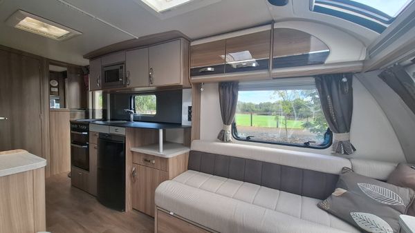 Swift Conqueror 530 4 berth caravan 395178399