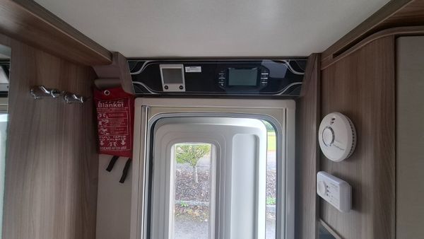 Swift Conqueror 530 4 berth caravan 395178405