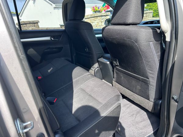 2017 Toyota Hilux SR5 2.4 With power mode 395182423