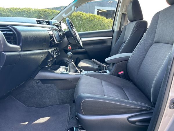 2017 Toyota Hilux SR5 2.4 With power mode 395182434
