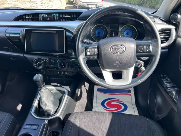 2017 Toyota Hilux SR5 2.4 With power mode 395182559