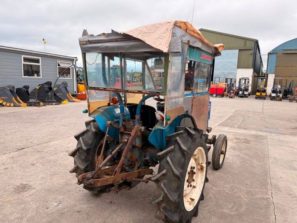 Mitsubishi D2600 compact garden tractor ...2,700 h 395189649