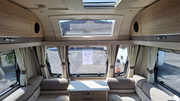 Elddis Rambler 554 End Bedroom 395194656