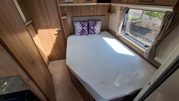 Bailey Unicorn Valencia 4 berth fixed bed 395198484