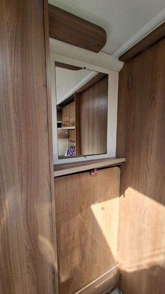 Bailey Unicorn Valencia 4 berth fixed bed 395198485