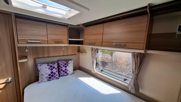 Bailey Unicorn Valencia 4 berth fixed bed 395198486