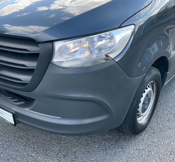 2021 Sprinter 315/36 with AC & Rev Cam in Grey Met 395103301