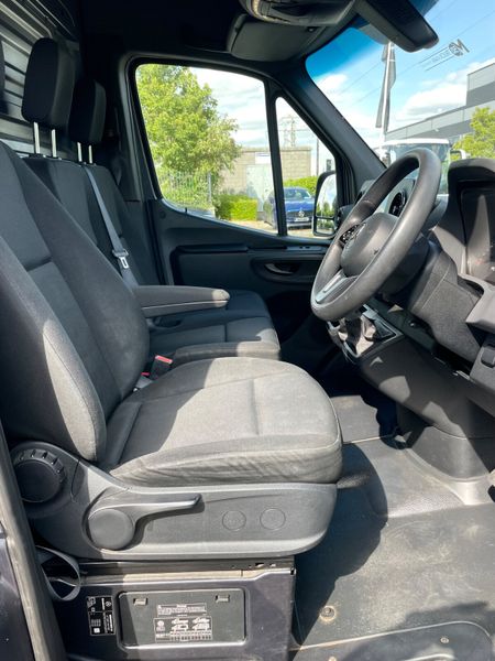 2021 Sprinter 315/36 with AC & Rev Cam in Grey Met 395103306