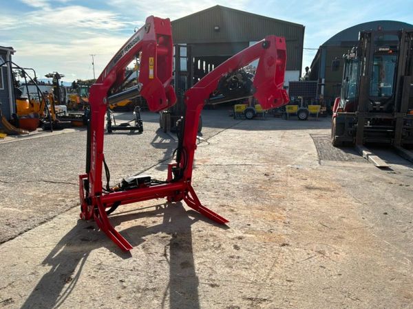 New / unused Massey Ferguson FL3117x front loader. 395268173