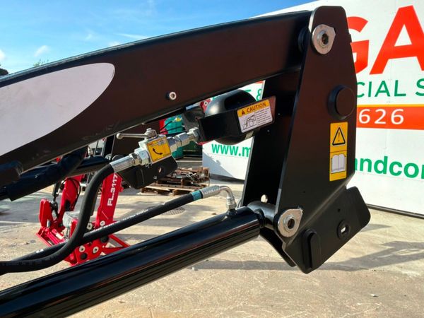 New / unused Quicke X1 front loader....1284. 395268192