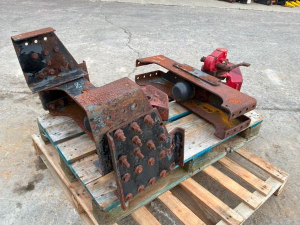 VBG drag hitch & cross member..........repairs.... 395360317