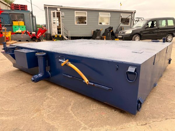 under cabin waste tanks / sewage / effluent .....6 395363597