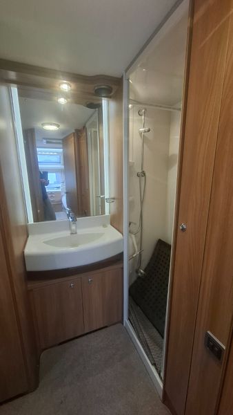 Bessacarr Cameo 495 Caravan 395394932
