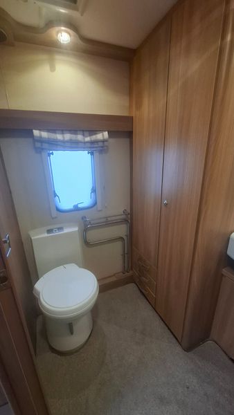Bessacarr Cameo 495 Caravan 395394934
