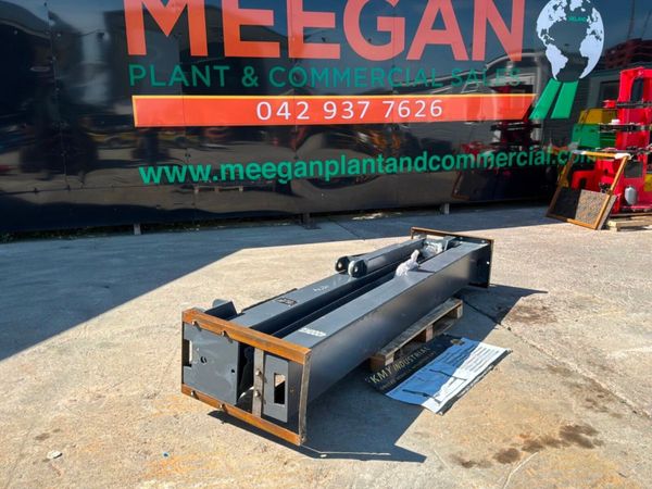 New / unused 4000kg two post vehicle lift......... 395309197