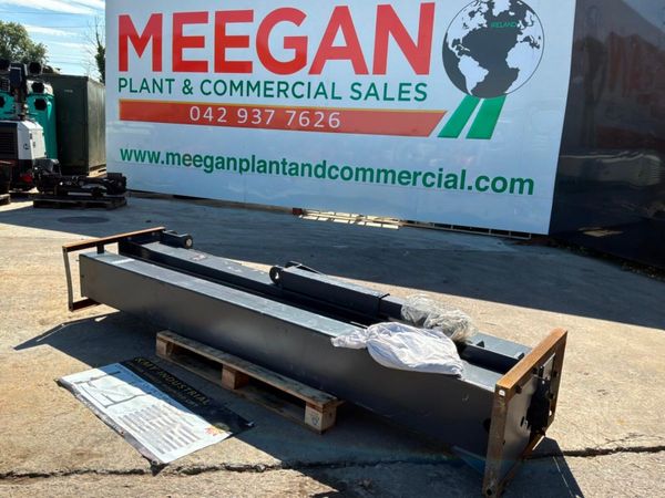 New / unused 4000kg two post vehicle lift......... 395309360
