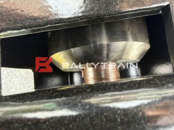 Ballytrain M1200 Hydraulic Overband Magnet 395460179