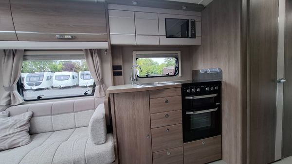 Compass Capiro 574 Caravan 395475112