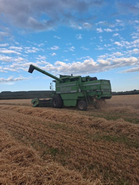 Combines 395476526