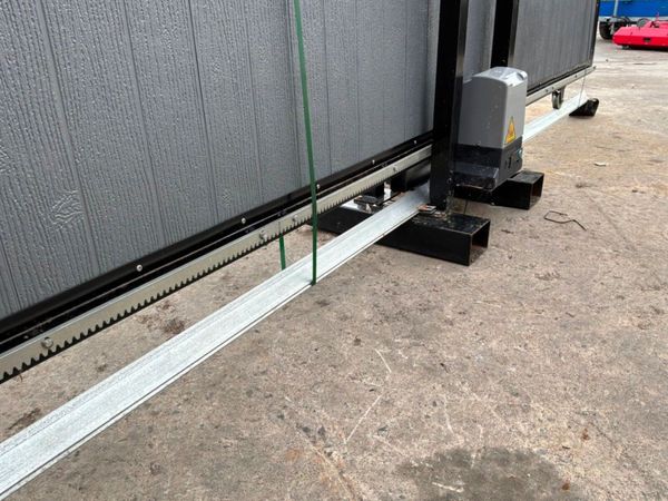 New / unused 16ft composite electric sliding gate. 395482362
