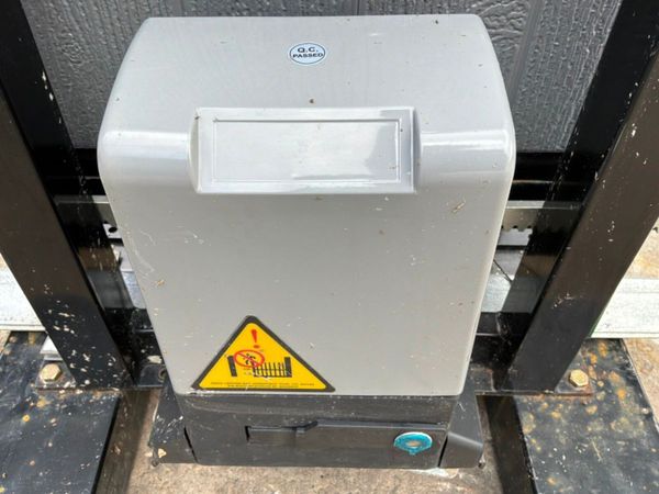 New / unused 16ft composite electric sliding gate. 395482373