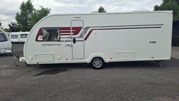 Swift Lifestyle Island Bed Caravan 395428705