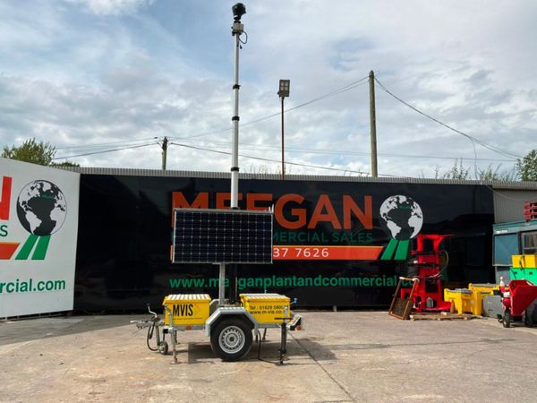 Bartco CCTV solar power tower platform / trailer.. 395433955