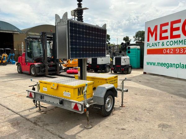 Bartco CCTV solar power tower platform / trailer.. 395433904