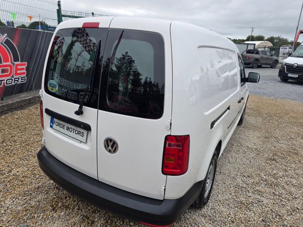Volkswagen Caddy 2019 395570913