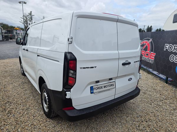 Ford Transit Custom 2024 395571273
