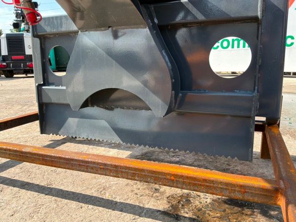 New / unused skid steer Log grapple grab attachmen 395580187