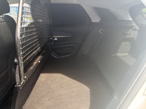 2019 PEUGEOT 3008 1.5 DIESEL 2 SEAT COMMERCIAL 395539881