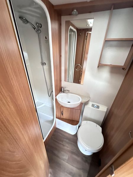 ✨STUNNING SWIFT SPRITE MAJOR 6 TD 6 BERTH✨ 395646769