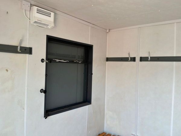 10 x 8  Vandalproof site cabin / home office.....8 395654258