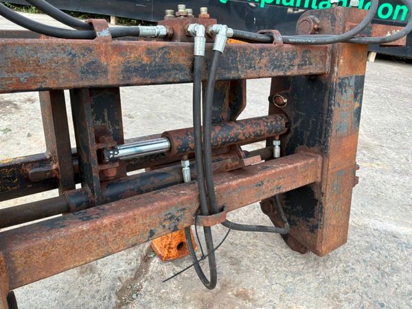 Strimech  Forklift / teleporter headstock........1 395656538