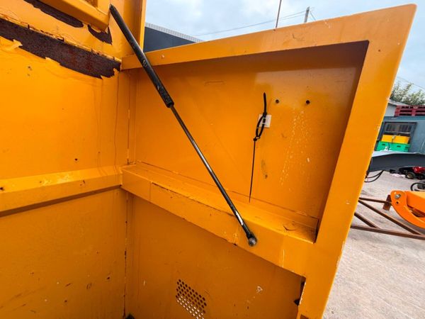 vanvault ....Site job lock tool box storage....126 395656719