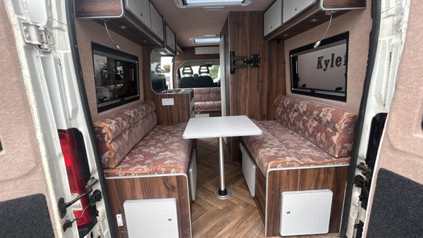 Peugeot Boxer 2019 Campervan 395663436
