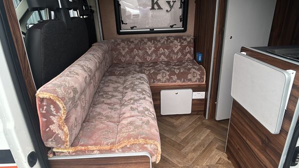 Peugeot Boxer 2019 Campervan 395663437