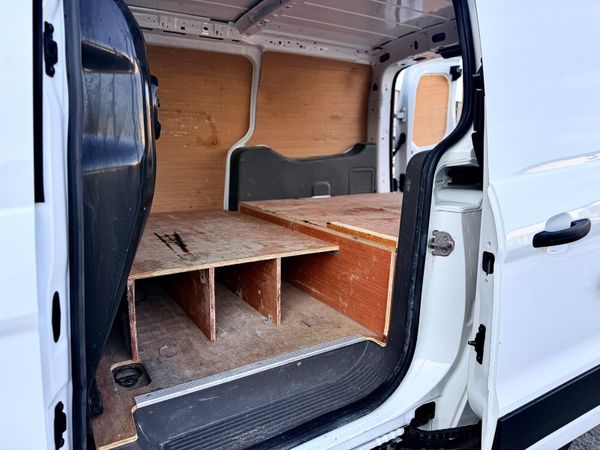 🔴 Ford Transit Connect T.B/W.P Done High Spec 395748304