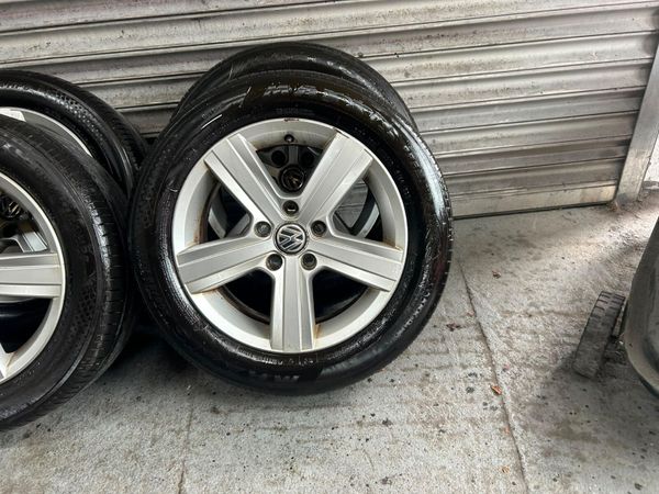 Volkswagen Golf 16” Alloys 395874583